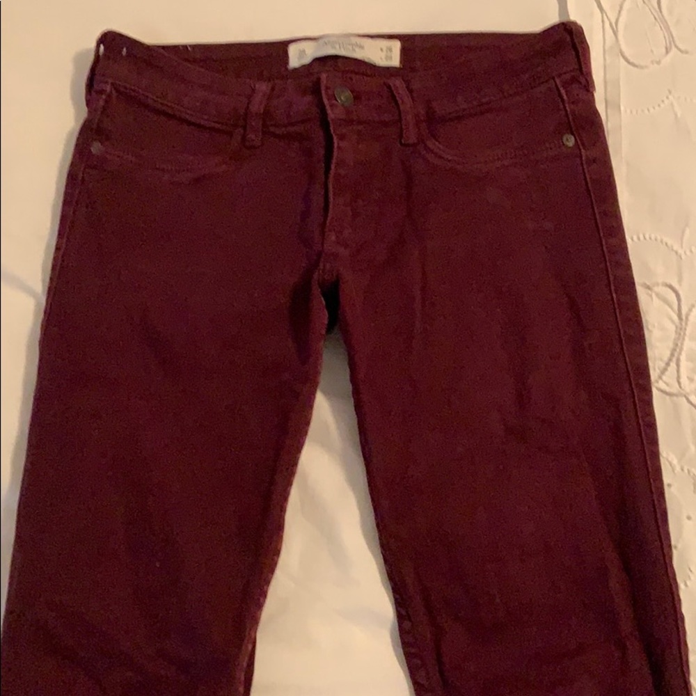 Abercrombie maroon skinny jeans